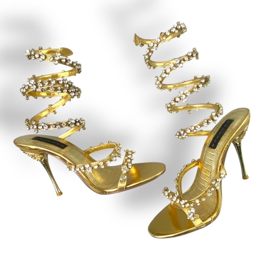 Celeste Gold Tone Rhinestone Embellished Wrapped Evening High Heels Sz 8